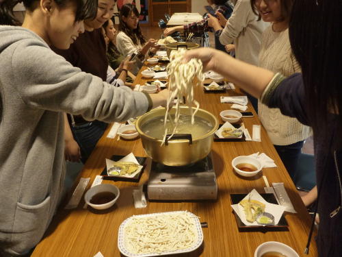 うどん教室食べる