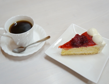 ケーキセット　￥850